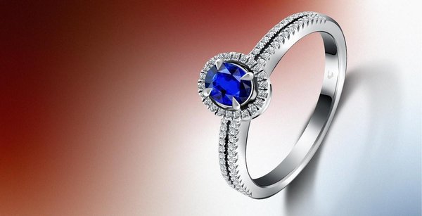 Berikan Hadiah Spesial untuk Kekasih dengan Cincin Berlian Solitaire