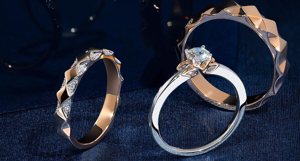 10 Inspirasi Model Cincin Tunangan yang Mewah & Memesona untukmu