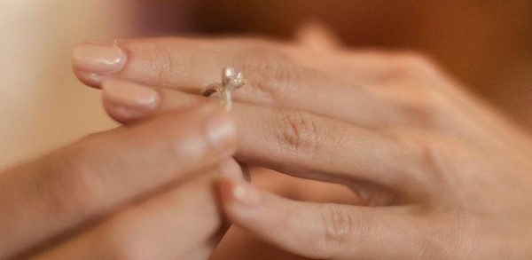 Tips Tepat Memilih Model Cincin Lamaran Agar Bisa Mencuri Perhatian