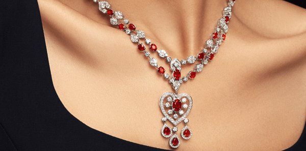 4 Kriteria yang Harus Diperhatikan Sebelum Membeli Diamond Necklace